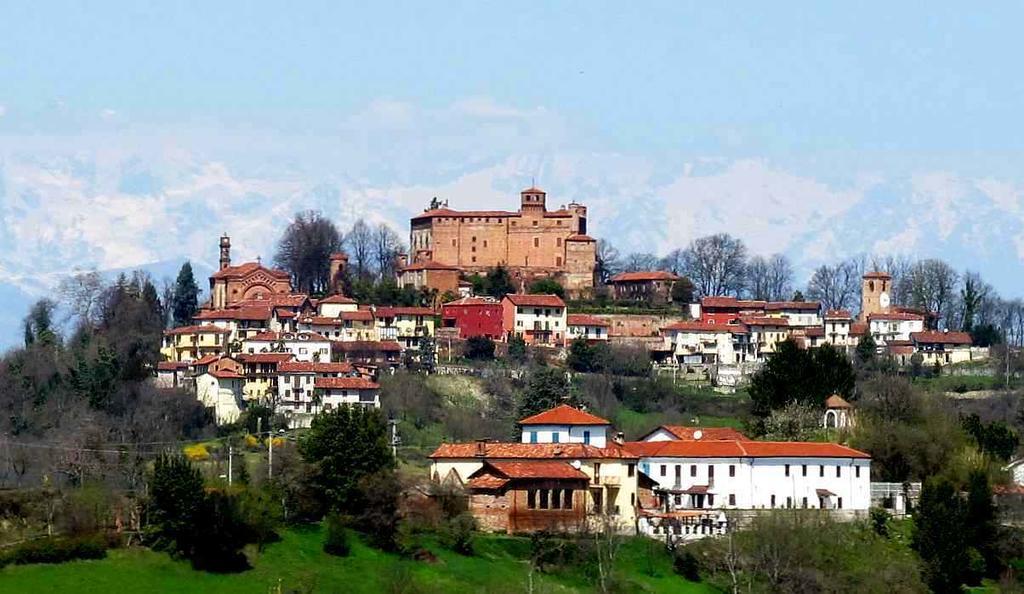 לינה וארוחת בוקר Gassino Torinese Il Cortiletto Dei Capperi מראה חיצוני תמונה
